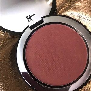 IT Cosmetics Bye Bye Pores Blush